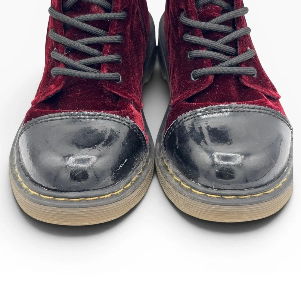 Dr. Martens Pooch Boots Sz 1 Big Kids Velvet Burgundy Patent Combat AirWair Zip